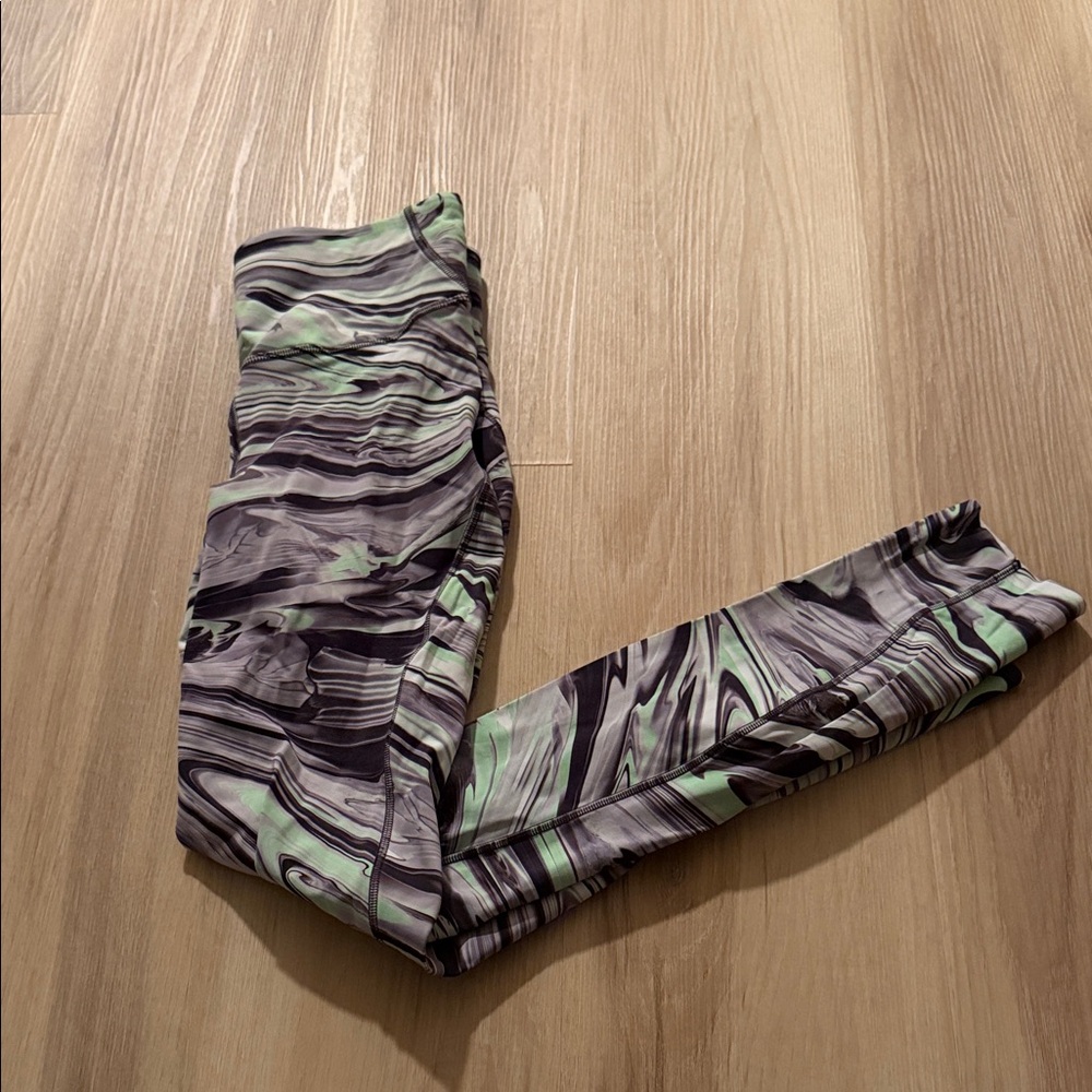 lululemon athletica Swirl Print Leggings - Green and Black